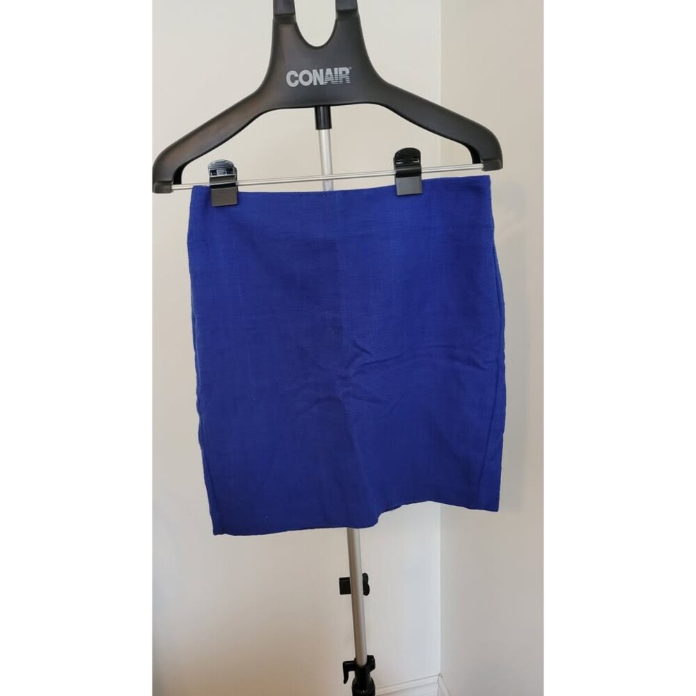 Banana Republic skirt size 2